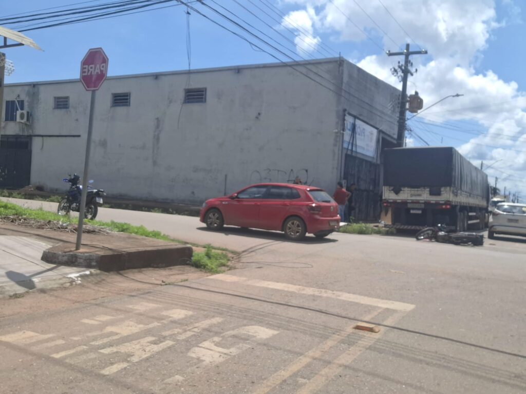 cruzamentor-1024x768 ALÔ SEMTRAN - Sem respeito, cruzamento no Aponiã vira risco à comunidade