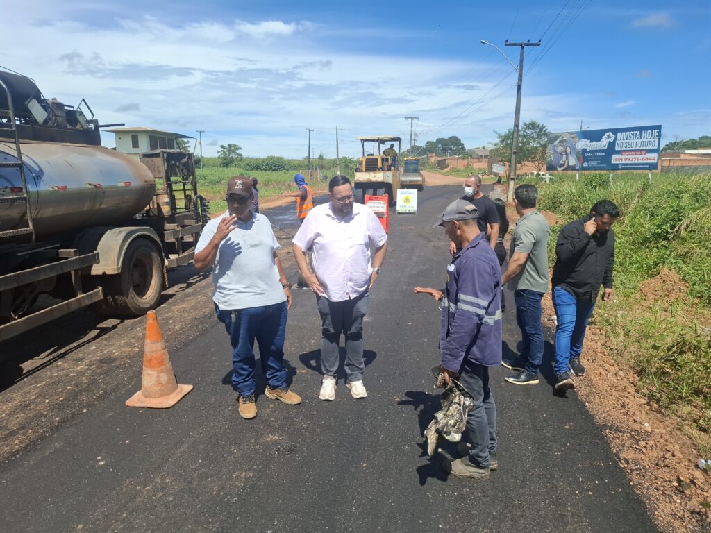 20260429_105401-1024x768 ZONA SUL - Asfalto novo leva progresso e destaca vereador Nilton Souza