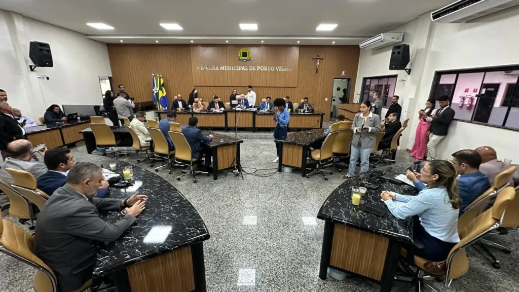 CAMARA-1024x576 REFORMA JURÍDICA – Vereadores extinguem cargos de procurador e criam novo setor jurídico