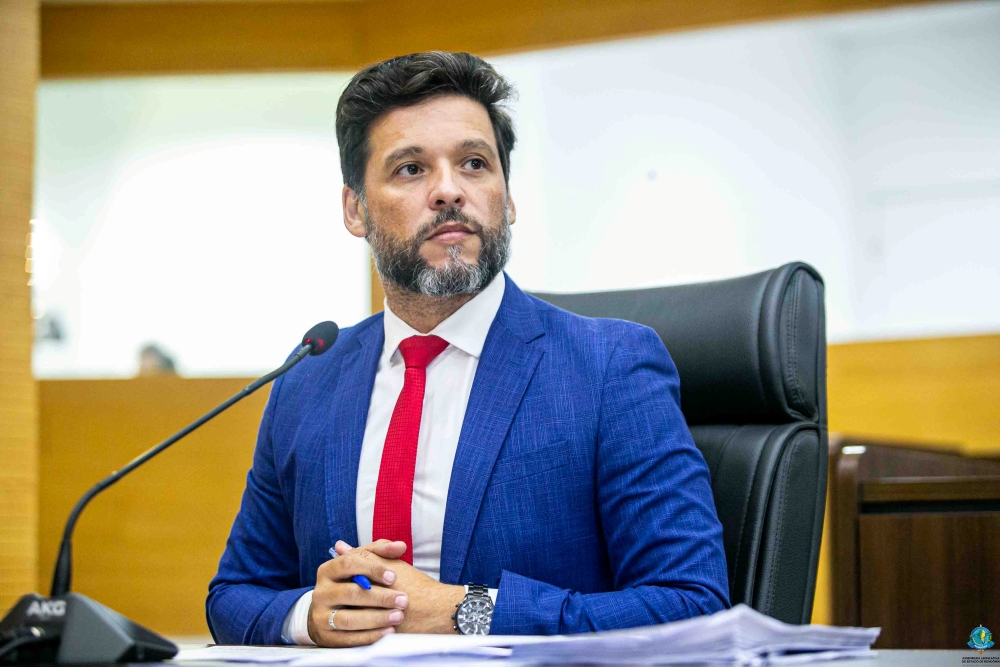 cama DE VOLTA AO JOGO - Camargo é cotado para vice de Marcos Rogério ao governo de RO